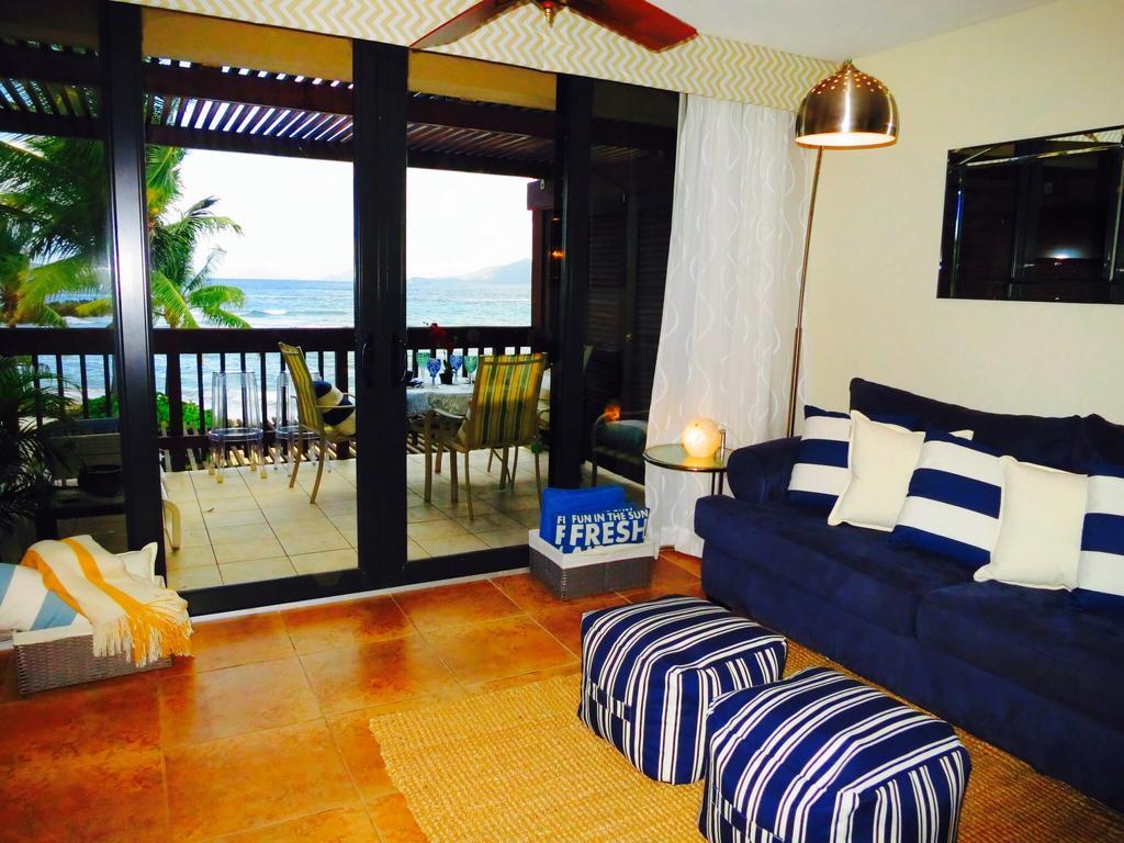 Luxury Beachfront Duplex Villa On Sapphire Beach I East End  Room photo