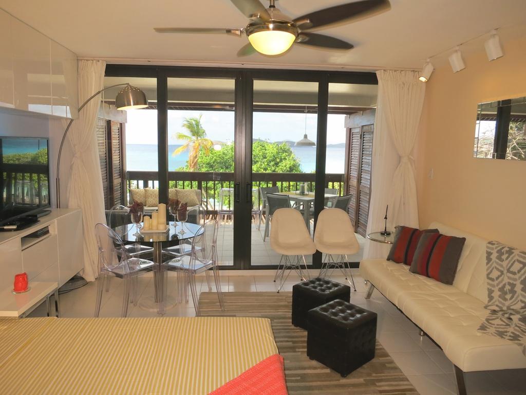 Luxury Beachfront Duplex Villa On Sapphire Beach I East End  Room photo